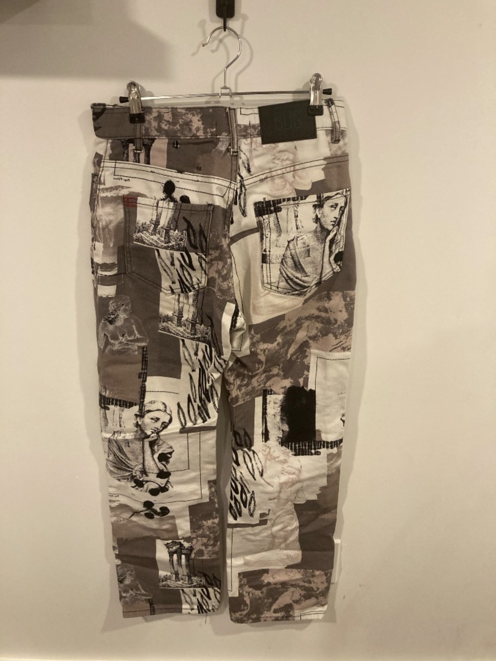 BDG Cowboy Renaissance Print Jeans - Picture 2 of 3